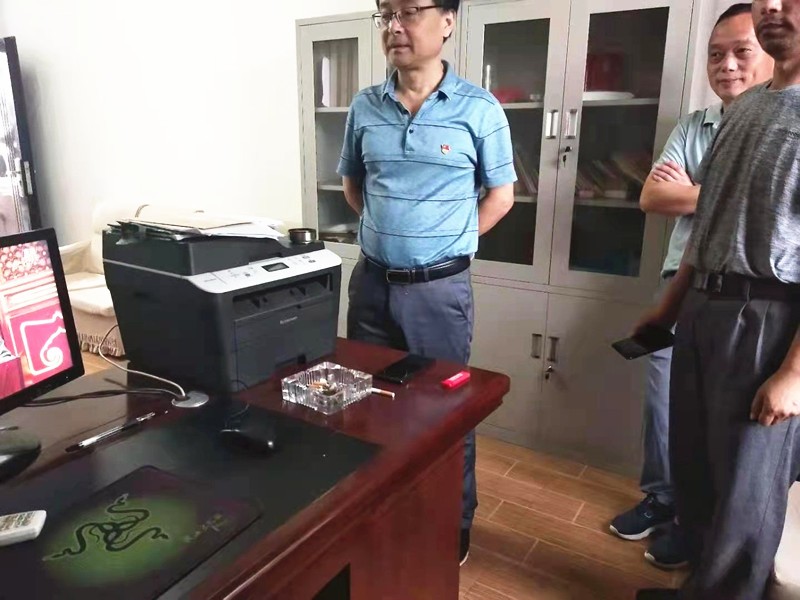 队上_800600.jpg
