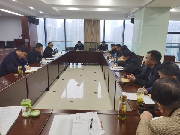 八一五队召开一季度党建和经营工作例会会议现场.jpg