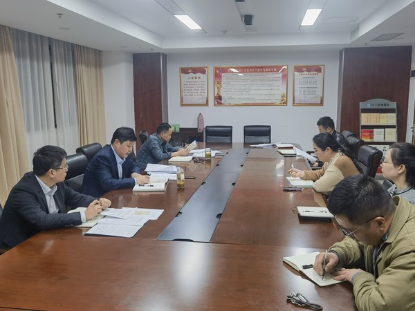 0328-八一五地质队-华冶局八一五地质队召开召深入贯彻中央八项规定精神学习教育动员部署会.jpg